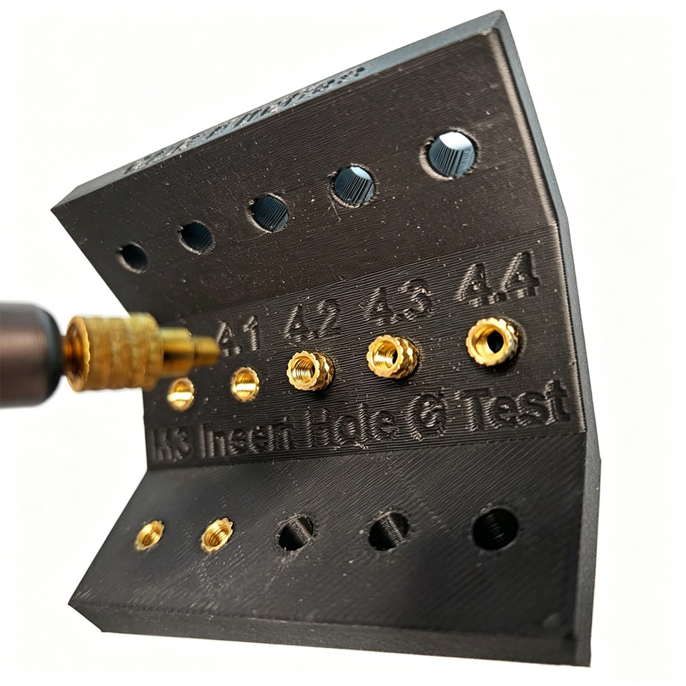 Dadi zigrinati in ottone UNC 1 - Furniture Hardware Threaded Inserts recensione e prezzo