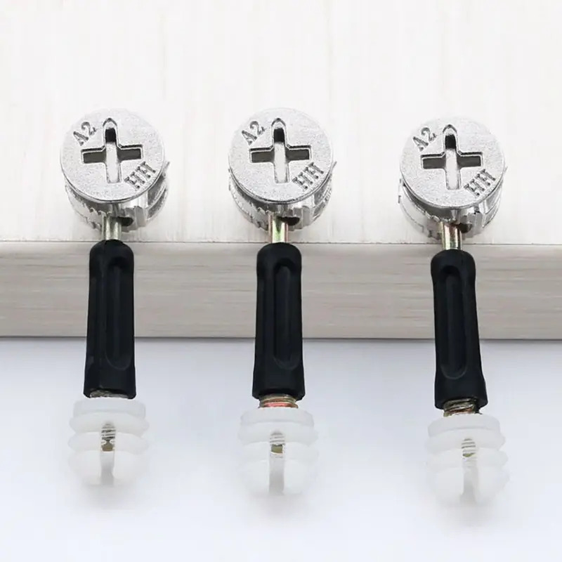 Connettore tre-in-uno per mobi - Furniture Hardware Fasteners recensione e prezzo