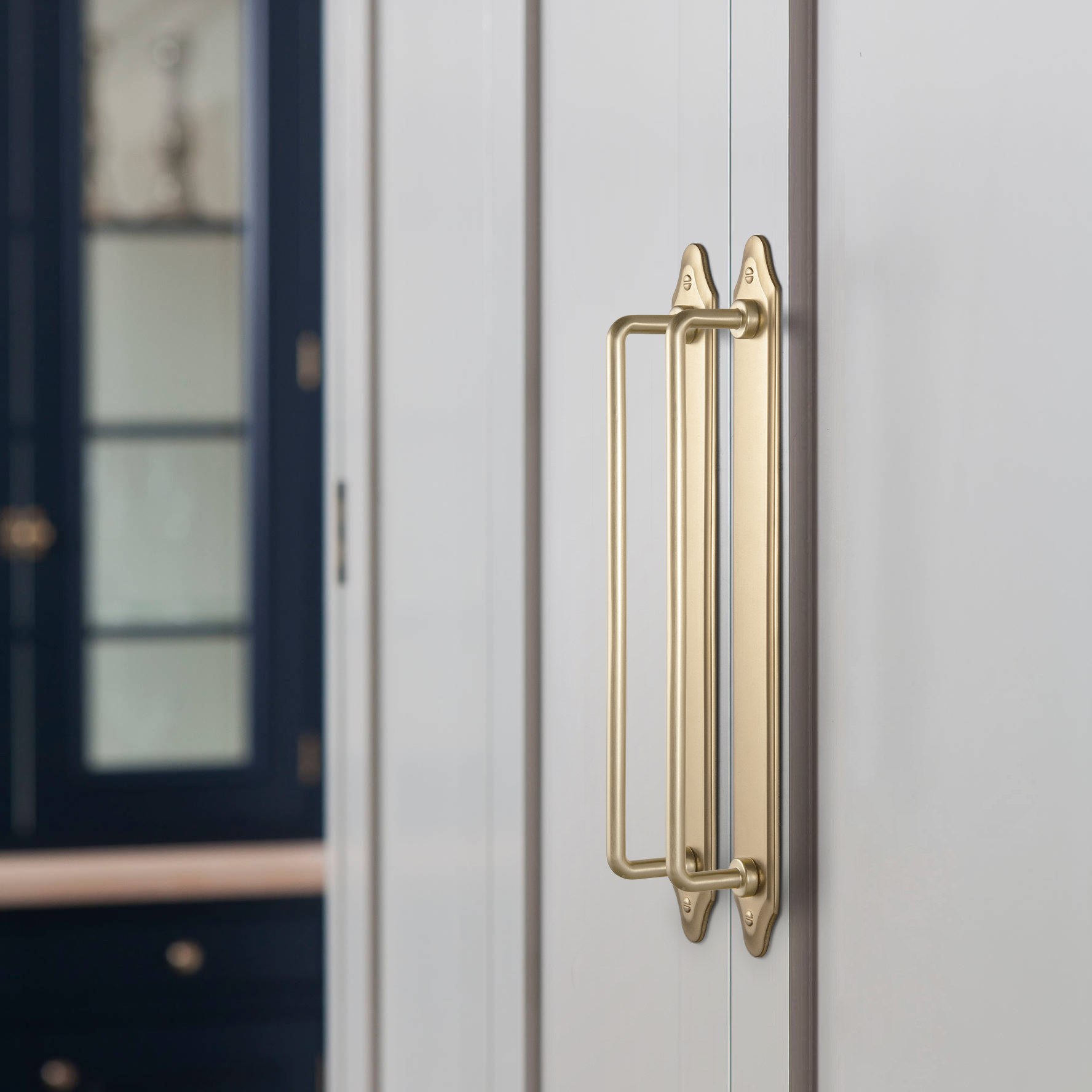 Maniglie per Mobili Goo-Ki in  - Furniture Hardware With Backplate recensione e prezzo